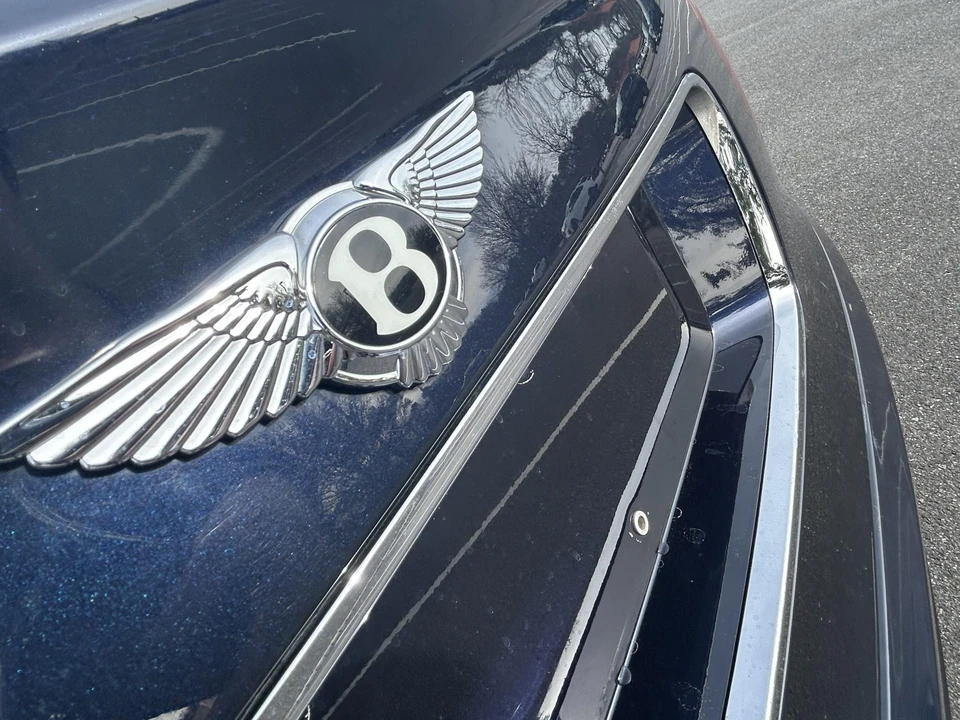 2017 Bentley Bentayga - Image 26 of 31