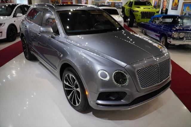 2017 Bentley Bentayga - Image 2 of 21
