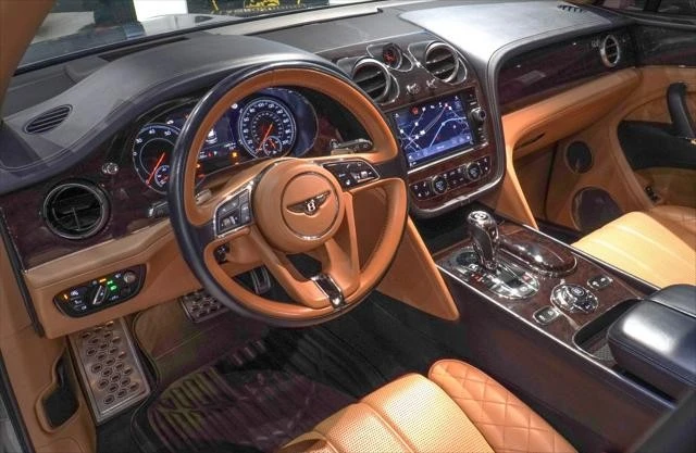 2017 Bentley Bentayga - Image 14 of 21