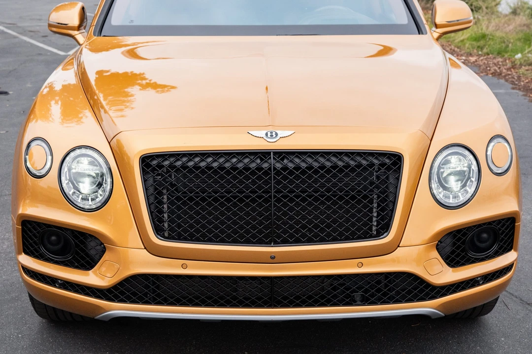 2017 Bentley Bentayga - Image 9 of 31