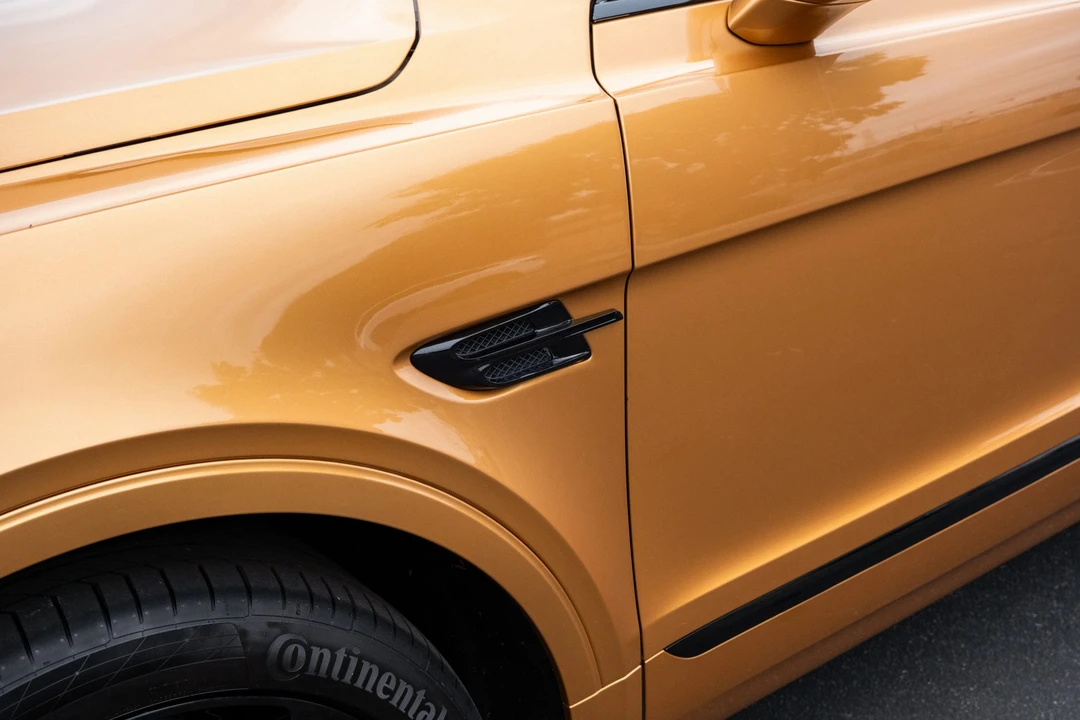 2017 Bentley Bentayga - Image 20 of 31