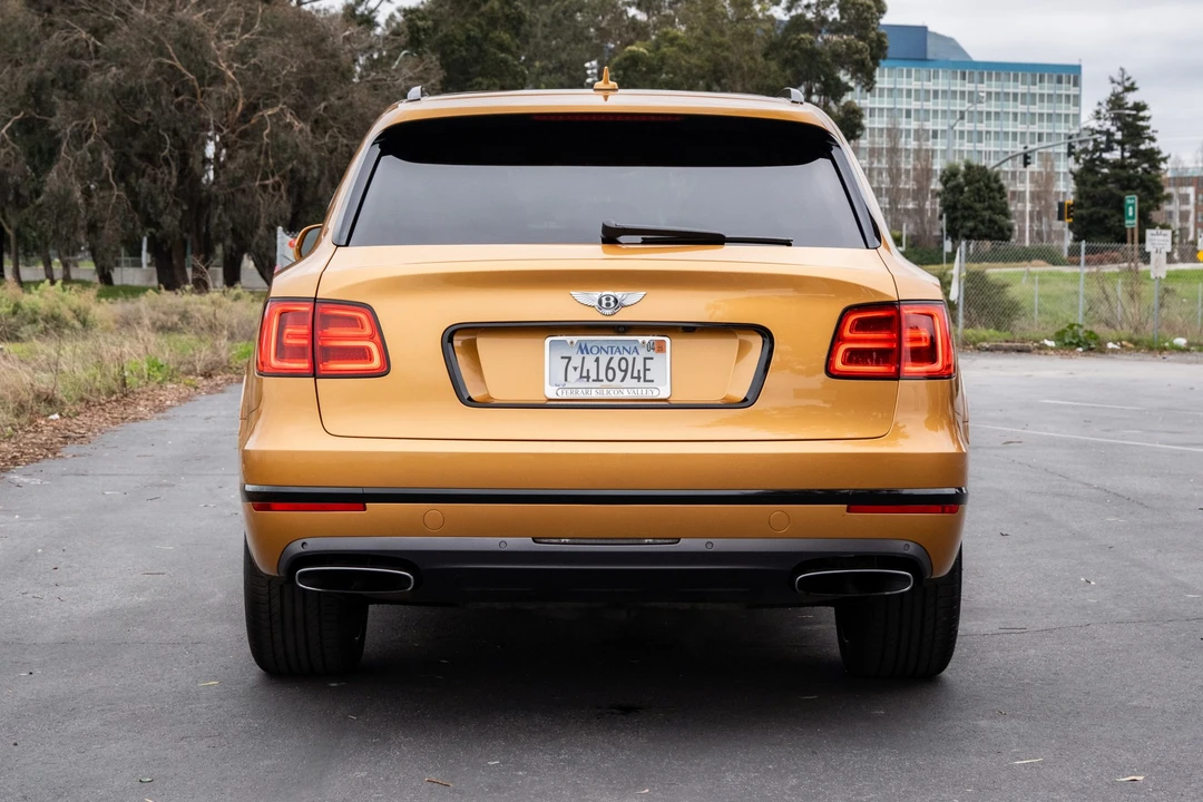 2017 Bentley Bentayga - Image 4 of 31