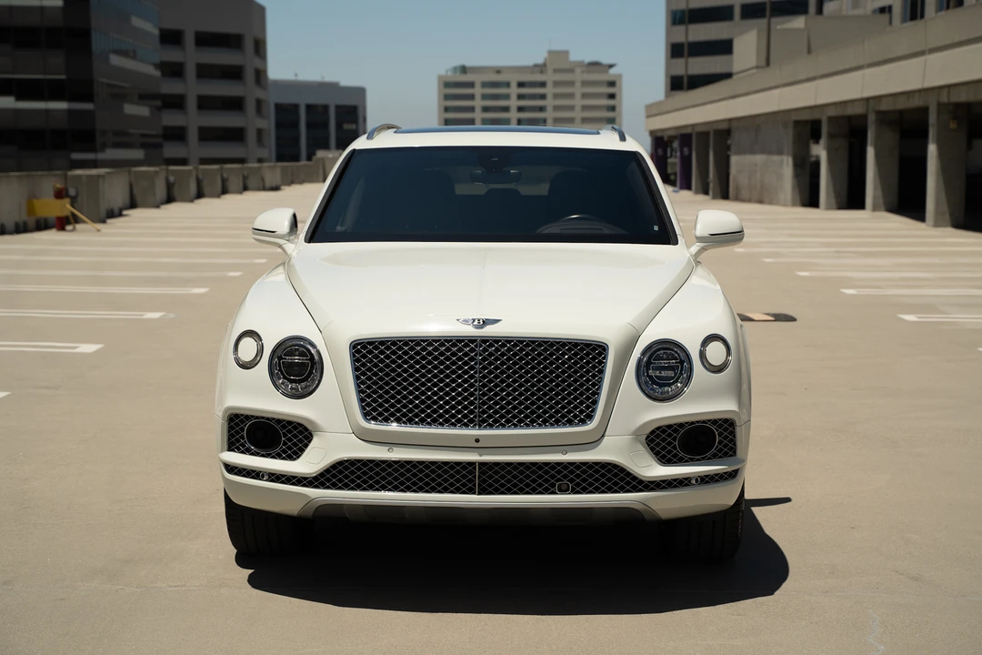 2017 Bentley Bentayga - Image 6 of 31