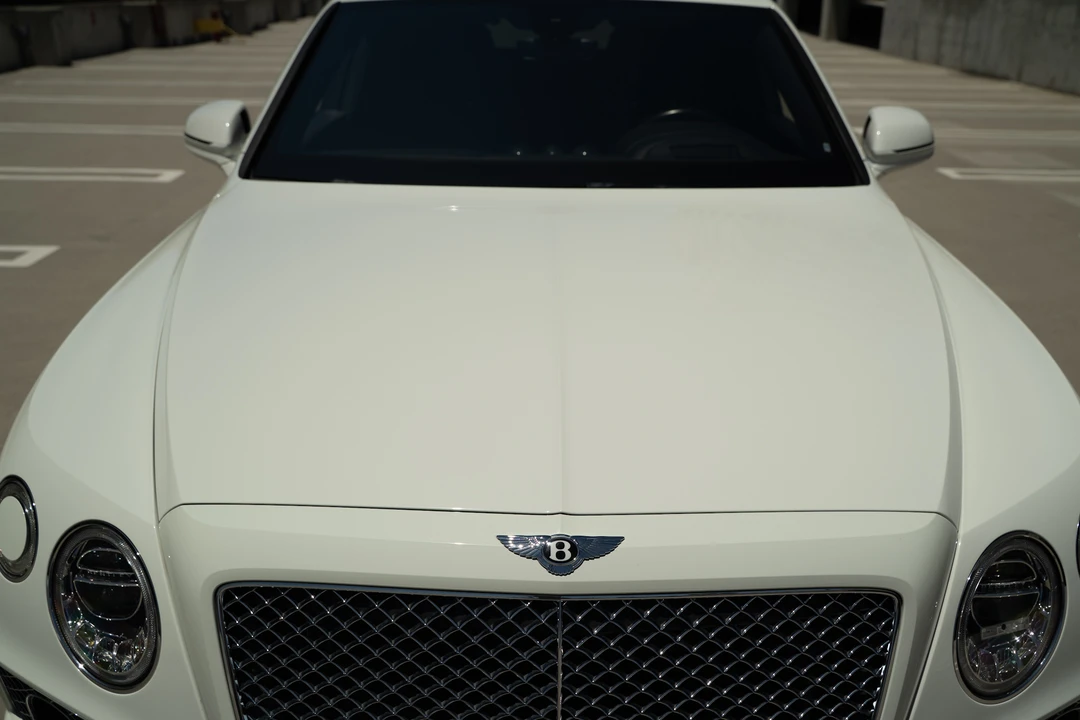 2017 Bentley Bentayga - Image 25 of 31