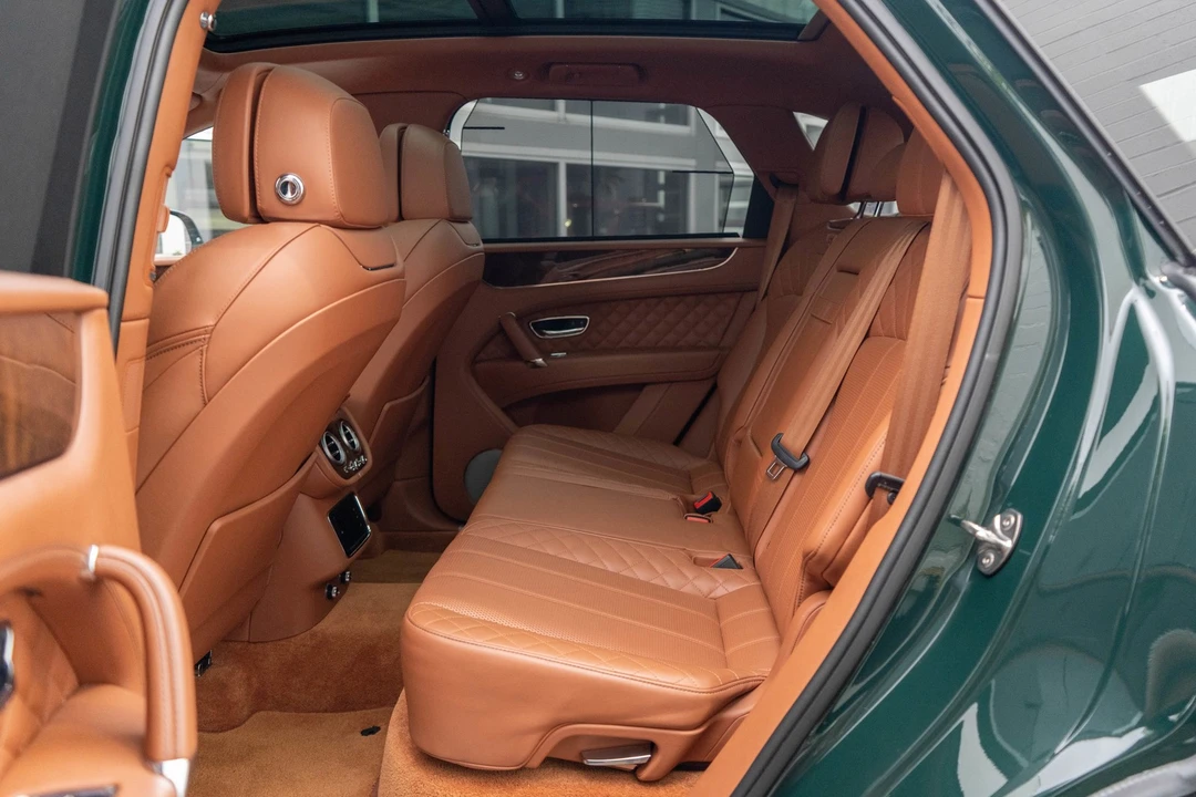 2017 Bentley Bentayga - Image 31 of 31