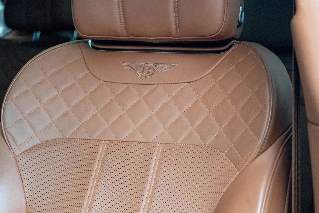 2017 Bentley Bentayga - Image 9 of 31