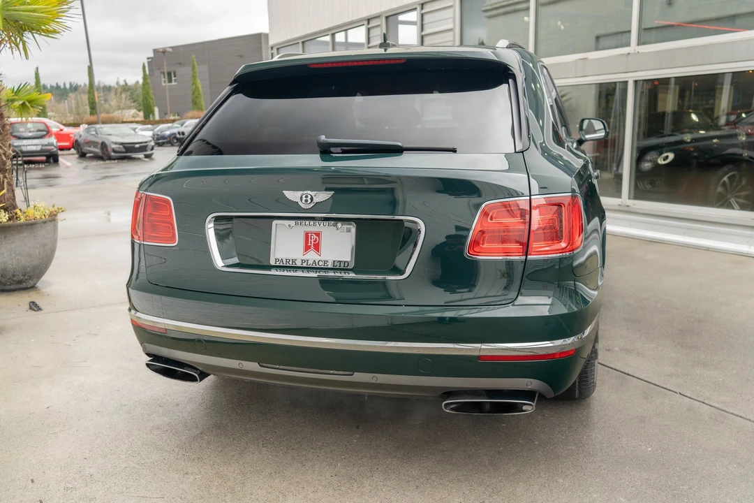 2017 Bentley Bentayga - Image 5 of 31