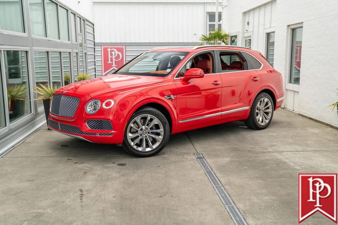 2017 Bentley Bentayga - Image 15 of 21
