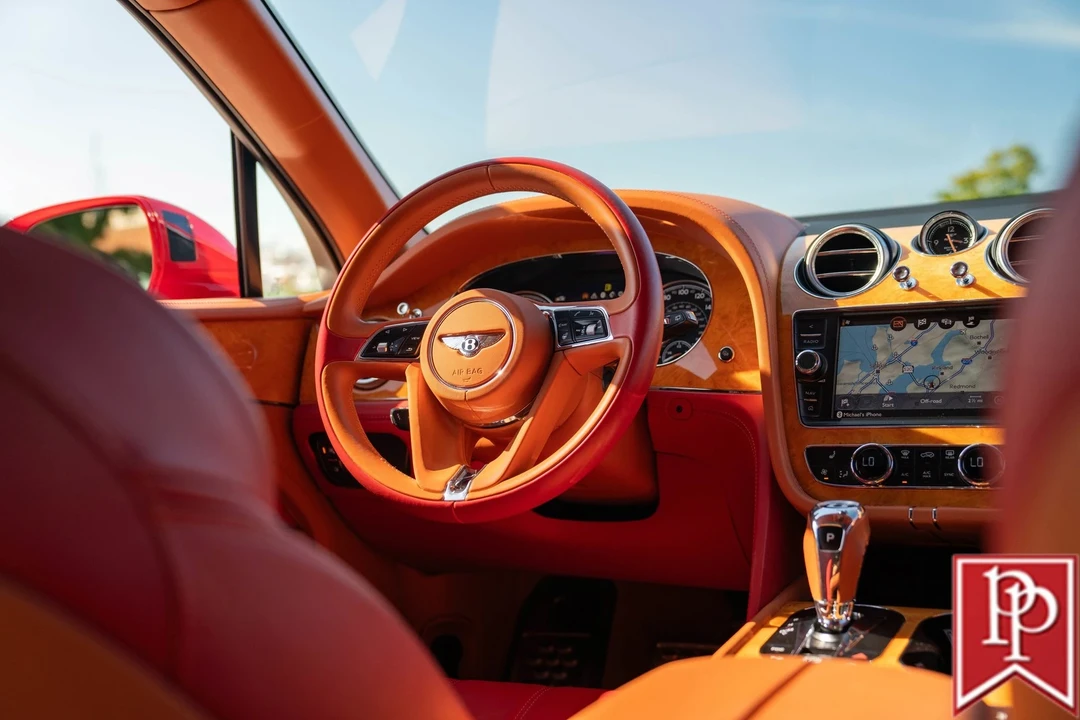 2017 Bentley Bentayga - Image 8 of 21