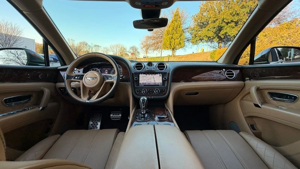2017 Bentley Bentayga - Image 5 of 21