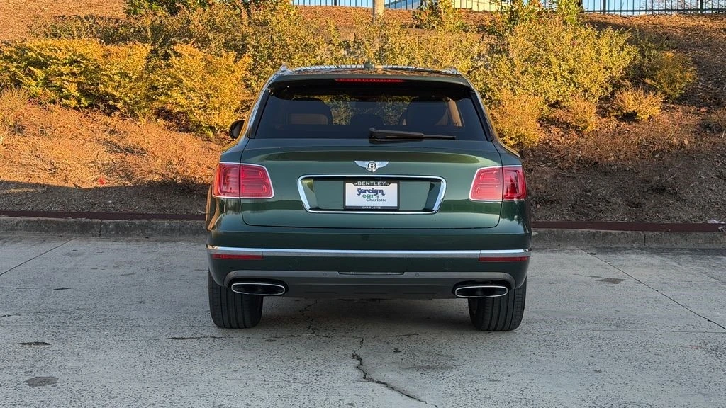 2017 Bentley Bentayga - Image 9 of 21