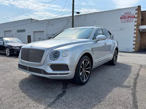 2017 Bentley Bentayga W12 Signature Sedan 4D