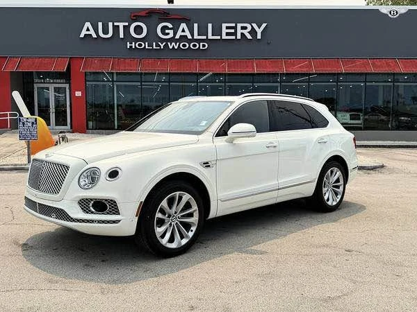2017 Bentley Bentayga - Image 10 of 10