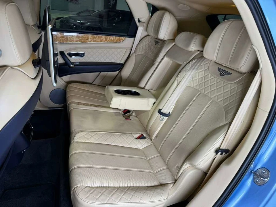 2017 Bentley Bentayga - Image 12 of 12