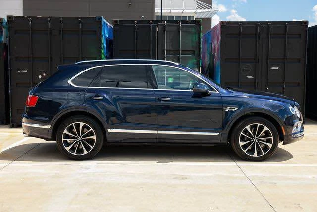 2017 Bentley Bentayga - Image 6 of 13