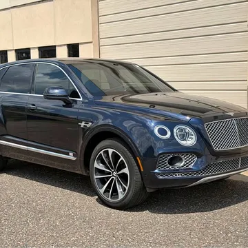 2017 Bentley Bentayga W12 Sport Utility 4D