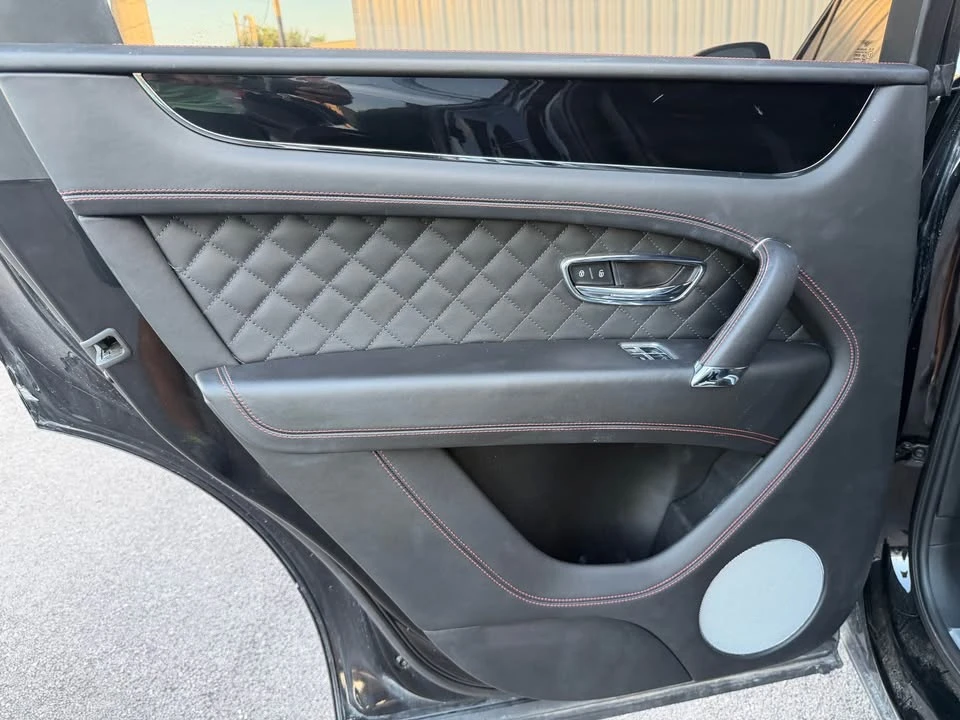 2017 Bentley Bentayga - Image 12 of 20