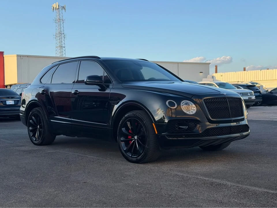 2017 Bentley Bentayga - Image 2 of 20
