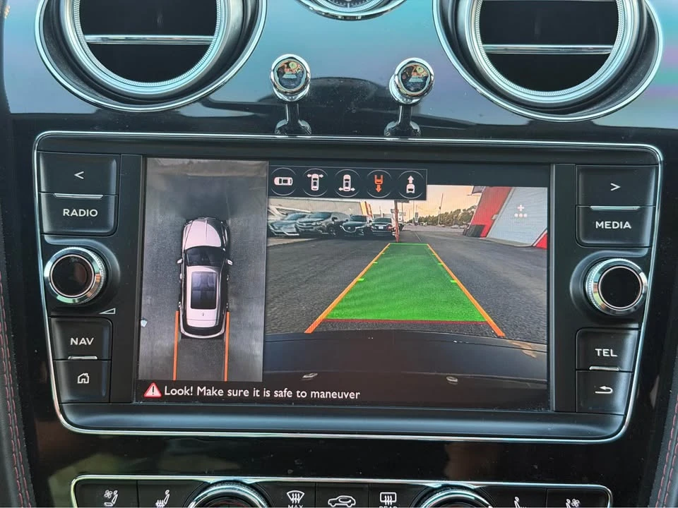 2017 Bentley Bentayga - Image 18 of 20