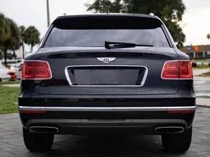 2017 Bentley Bentayga - Image 6 of 12