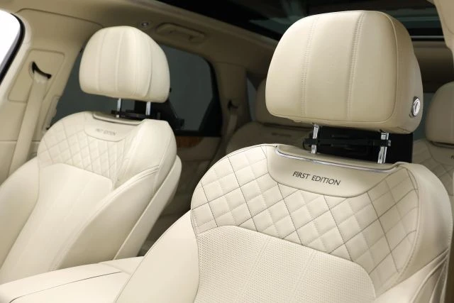 2017 Bentley Bentayga - Image 20 of 31