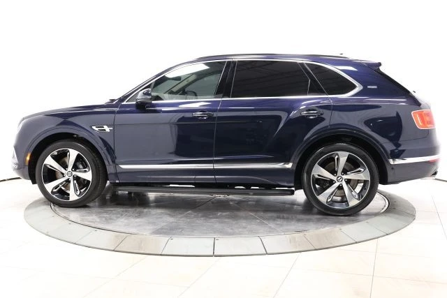 2017 Bentley Bentayga - Image 9 of 31