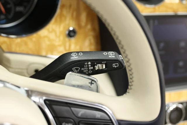 2017 Bentley Bentayga - Image 31 of 31