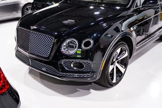 2017 Bentley Bentayga - Image 5 of 12