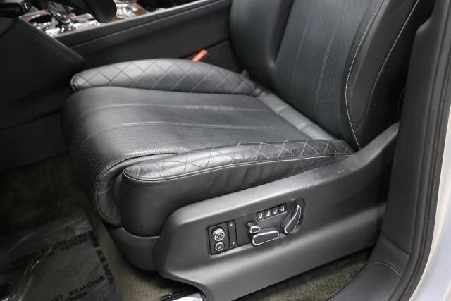 2017 Bentley Bentayga - Image 22 of 31