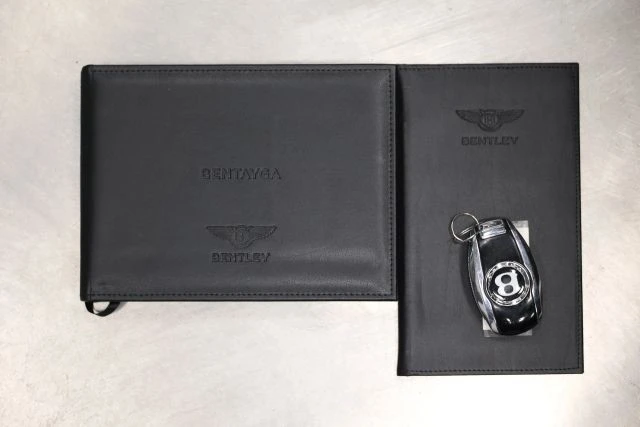 2017 Bentley Bentayga - Image 5 of 31