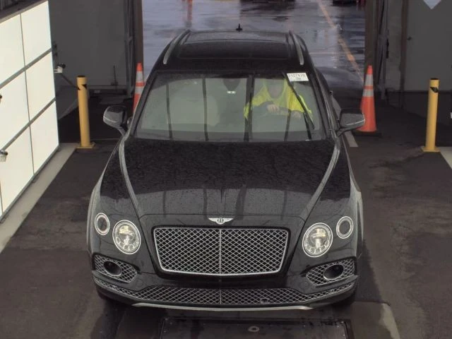 2017 Bentley Bentayga - Image 7 of 17