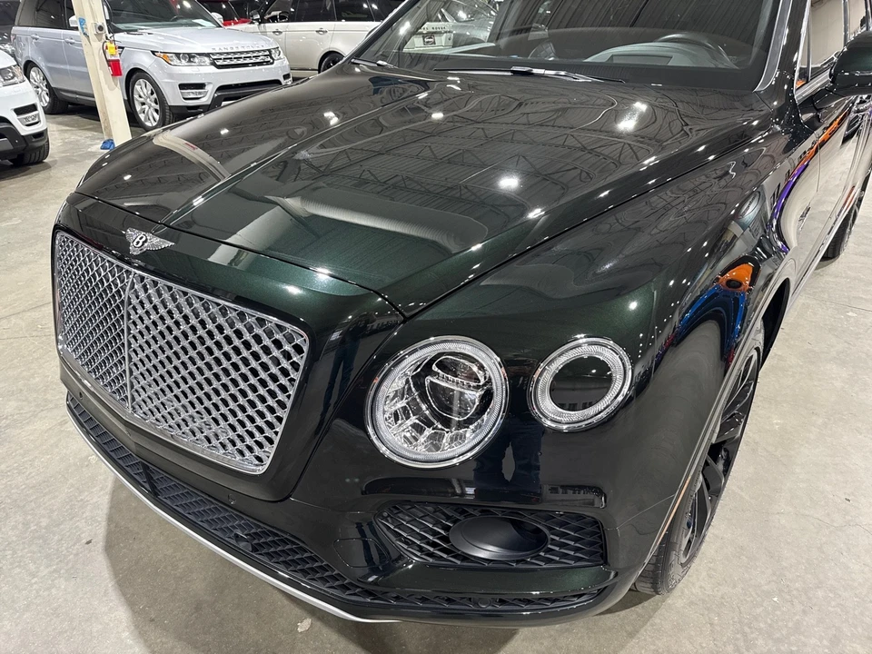 2017 Bentley Bentayga - Image 31 of 31