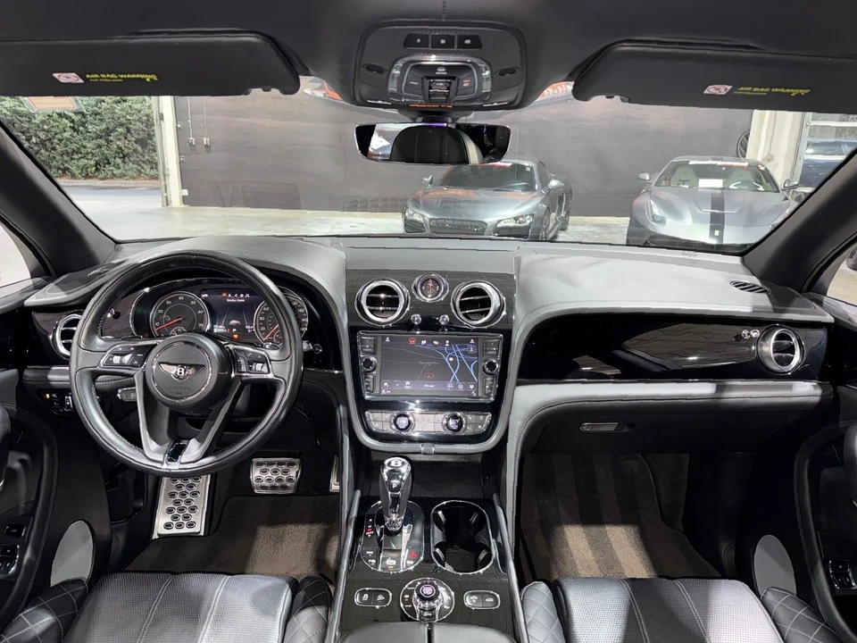 2017 Bentley Bentayga - Image 9 of 21