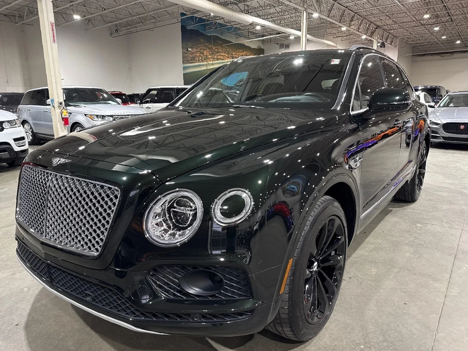 2017 Bentley Bentayga - Image 22 of 31