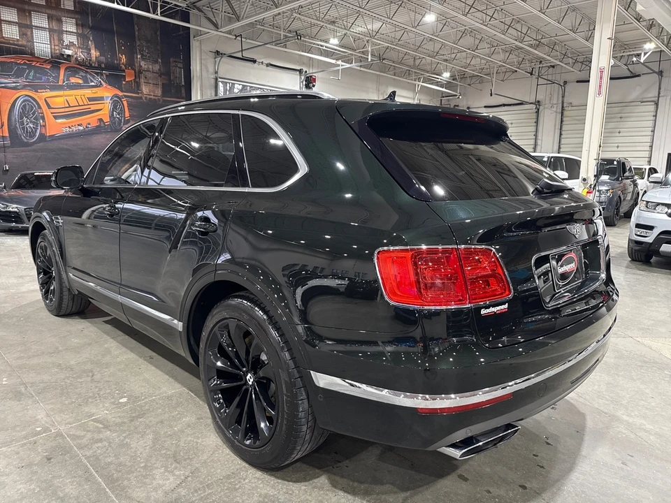 2017 Bentley Bentayga - Image 3 of 21