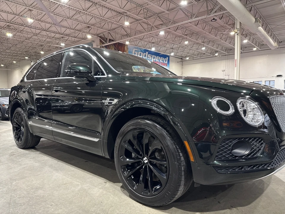 2017 Bentley Bentayga - Image 23 of 31