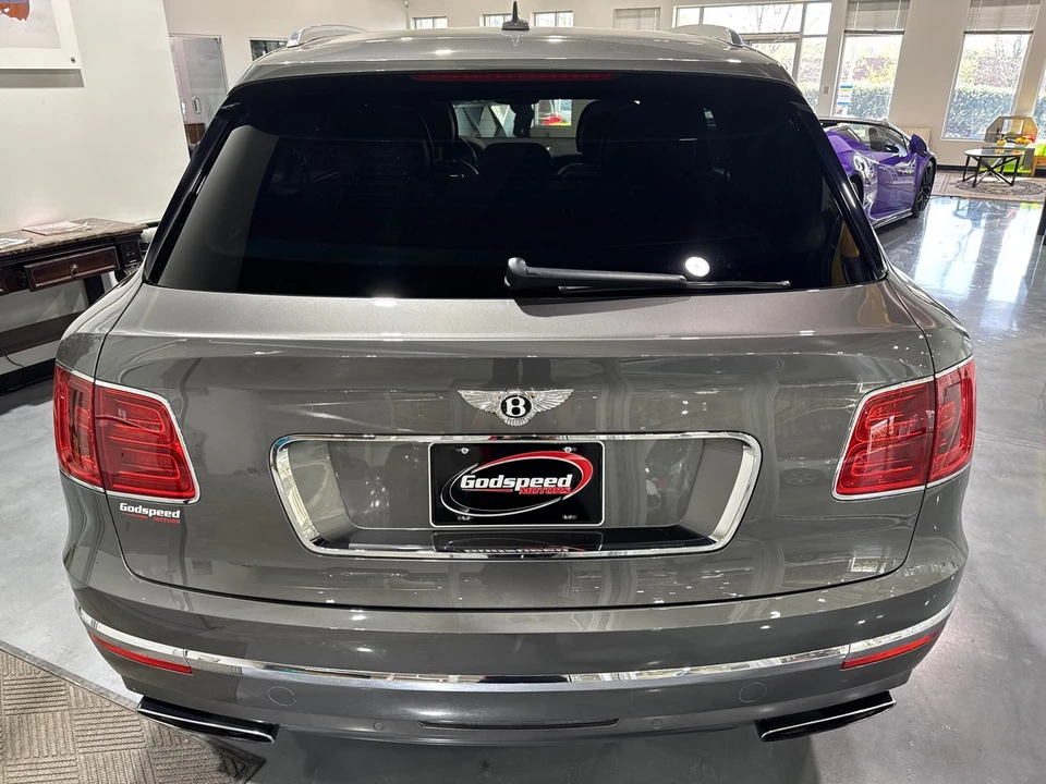 2017 Bentley Bentayga - Image 7 of 31