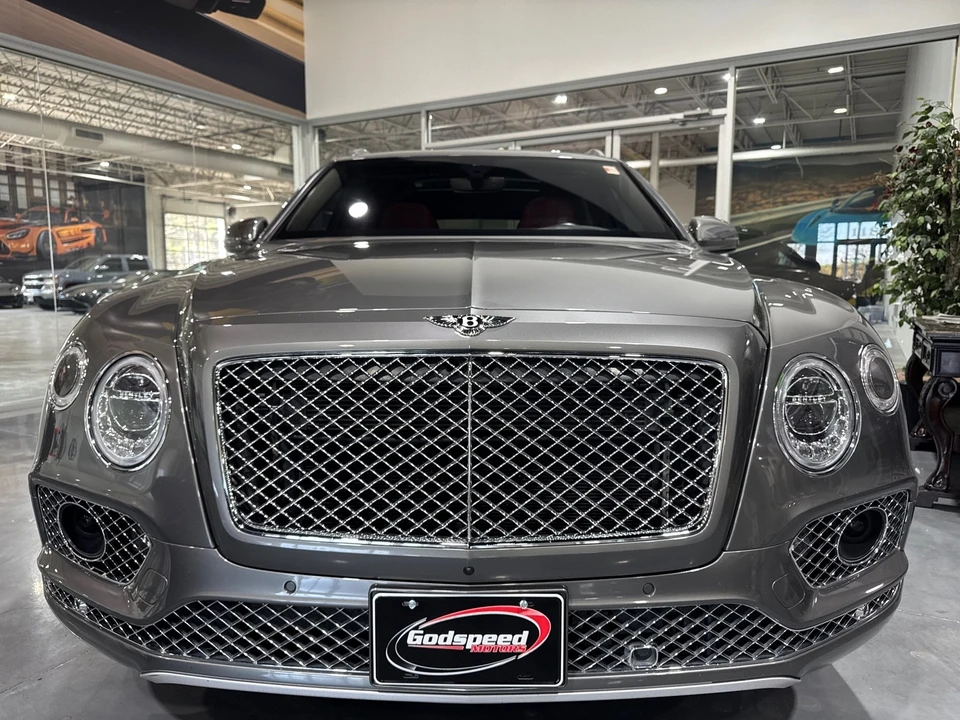 2017 Bentley Bentayga - Image 27 of 31