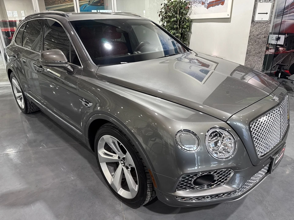 2017 Bentley Bentayga - Image 3 of 31