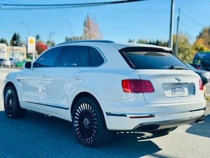 2017 Bentley Bentayga - Image 5 of 20
