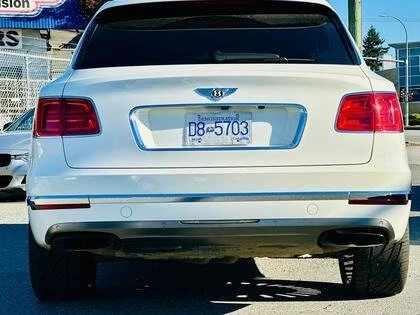 2017 Bentley Bentayga - Image 4 of 20