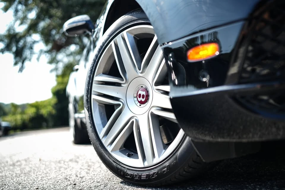 2017 Bentley Continental GT V8 2nd Gen - Image 3 of 20