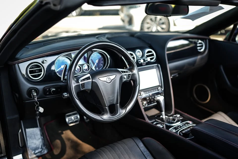 2017 Bentley Continental GT V8 2nd Gen - Image 17 of 20