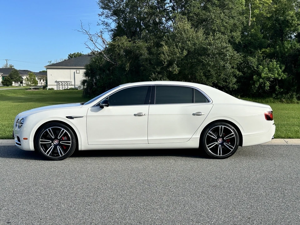 2017 Bentley Continental Flying Spur - Image 11 of 28