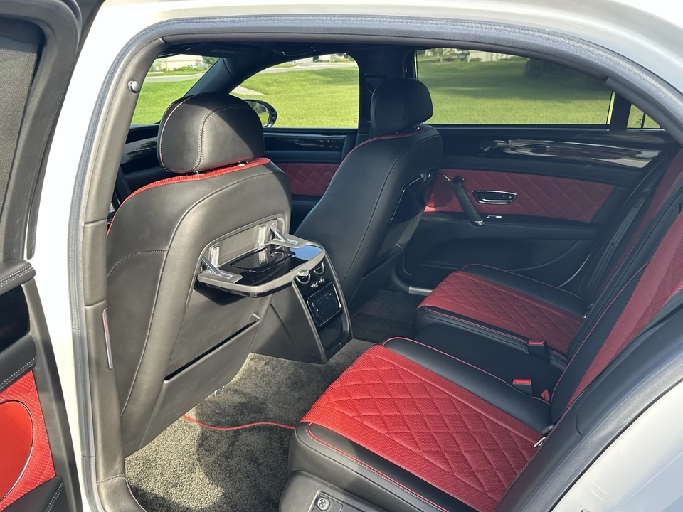 2017 Bentley Continental Flying Spur - Image 19 of 28
