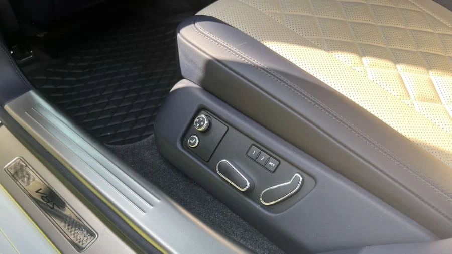 2017 Bentley Continental - Image 16 of 17