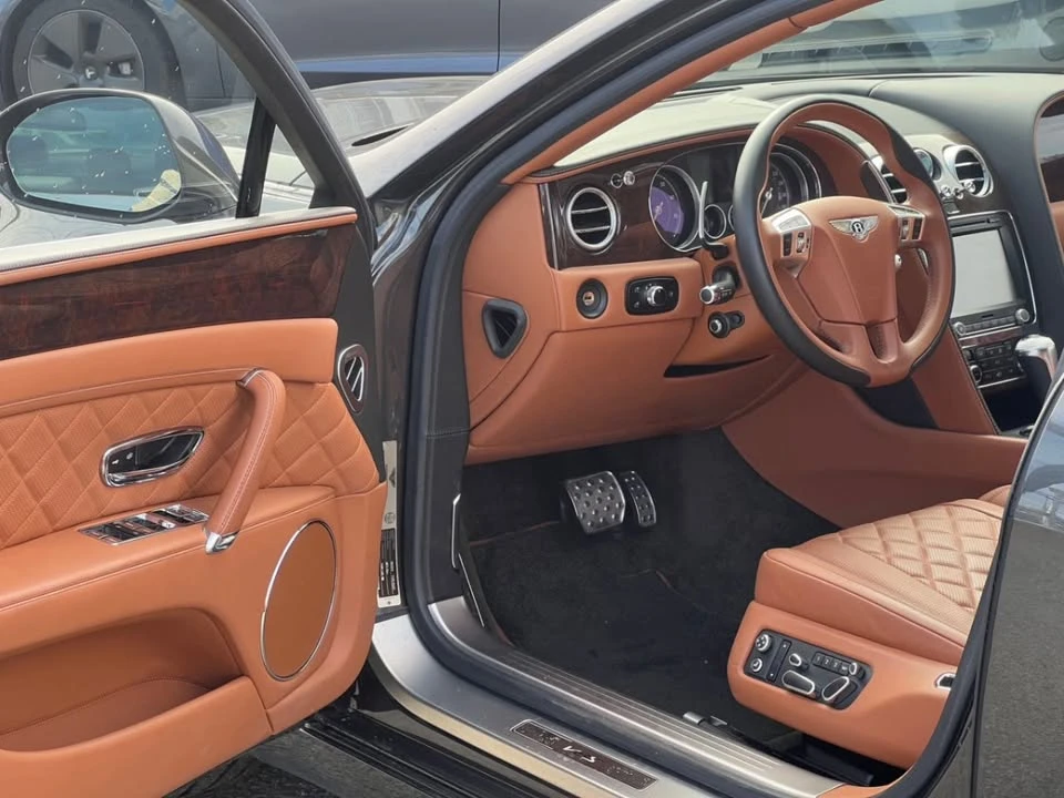 2017 Bentley Continental Flying Spur - Image 13 of 20