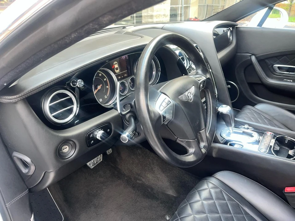 2017 Bentley Continental GT 2nd Gen - Image 15 of 31