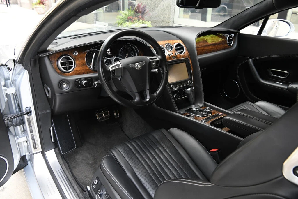 2017 Bentley Continental GT V8 2nd Gen - Image 11 of 12