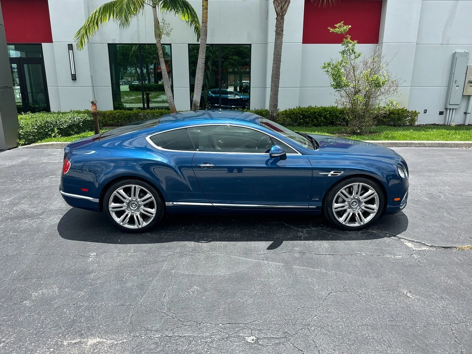2017 Bentley Continental GT 2nd Gen - Image 16 of 31